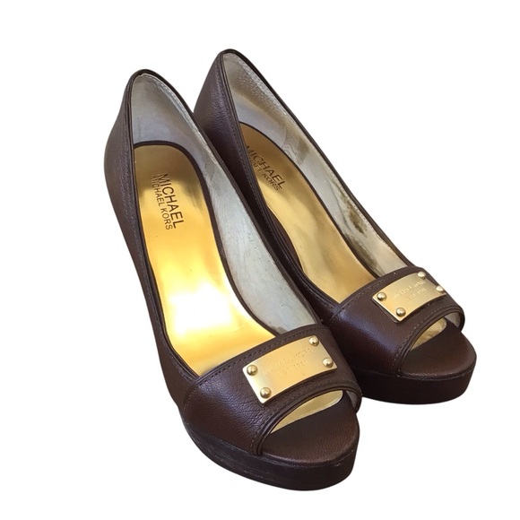 MICHAEL Michael Kors Shoes - Michael Kors Brown Leather Peep Toe Gold Hardware High Heel Shoes Size 8.5
